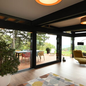 ART HOUSE