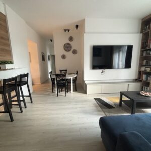 MODERN LAKÁS